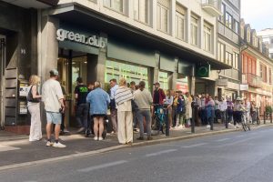 Mohammed Ouchel, Fatima Ouchel ​und Amr Shetla aus Marokko und Ägypten betreiben den Green Club-Standort in Mannheim